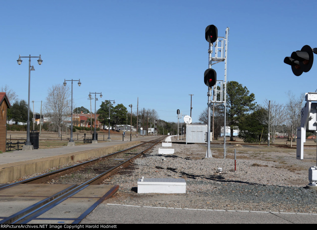 Signals at Hamlet Crossing